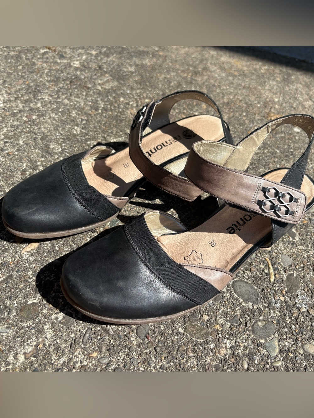 Women’s Black and Brown Slingback Comfort Flats